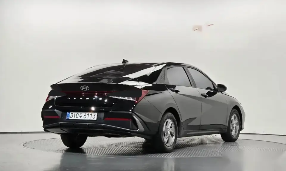 Hyundai Avante 1.6 LPi Smart