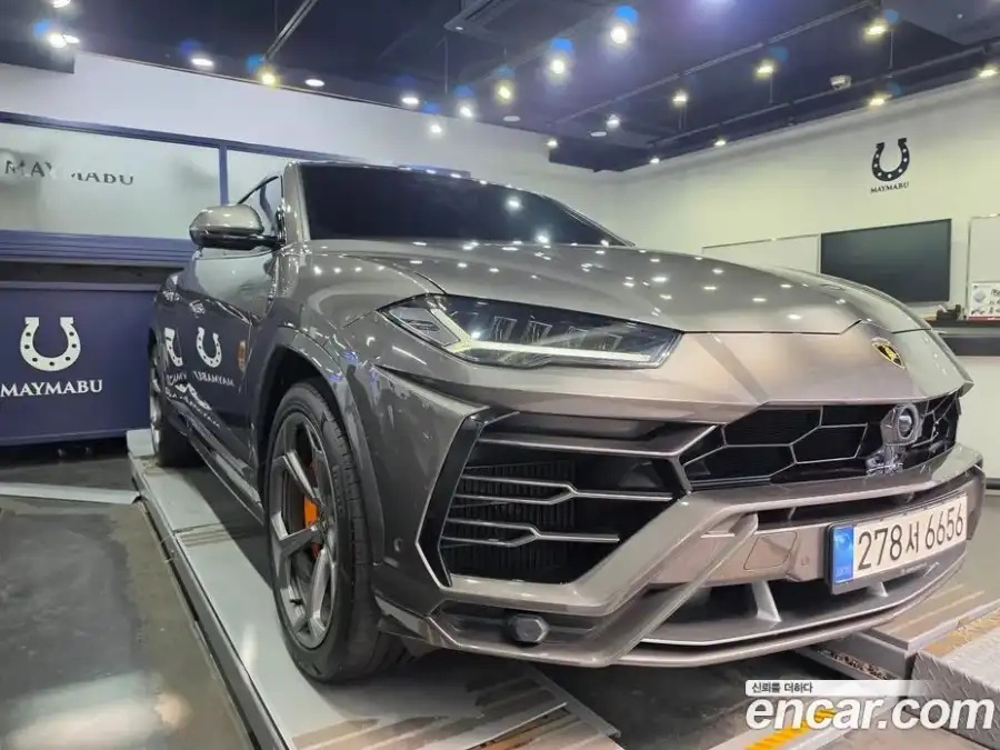 Lamborghini Urus 4.0 V8