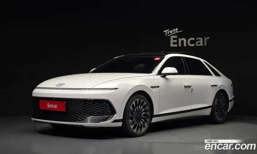 Hyundai Grandeur Caligraphy