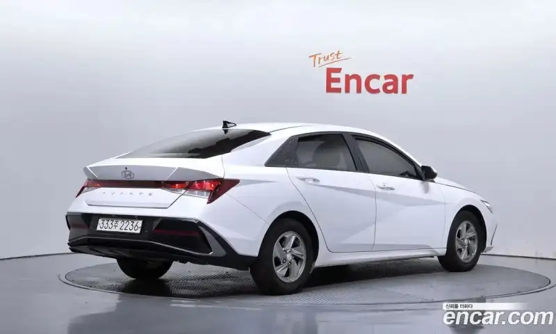 Hyundai Avante 1.6