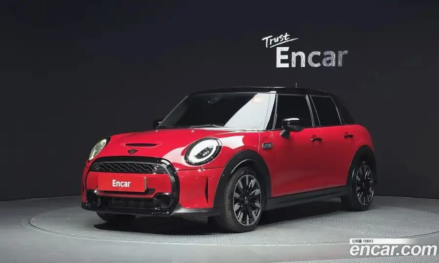 Mini Cooper 5Door Classic