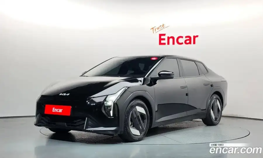 Kia EV4 Standard 2WD