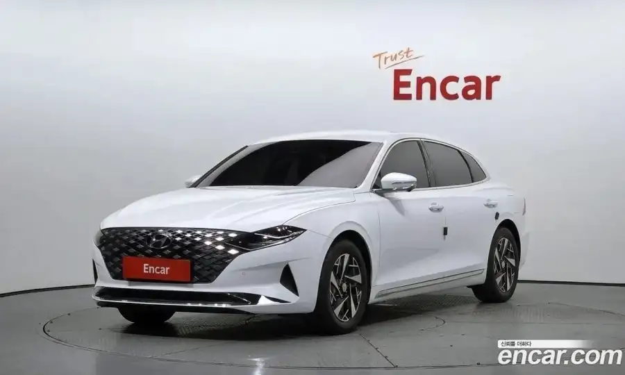 Hyundai Grandeur Le Blanc