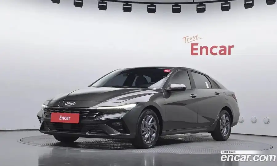 Hyundai Avante Modern