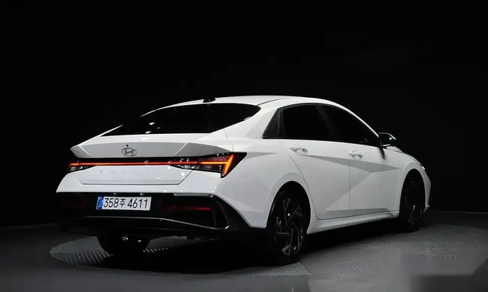 Hyundai Avante 1.6 Inspiration