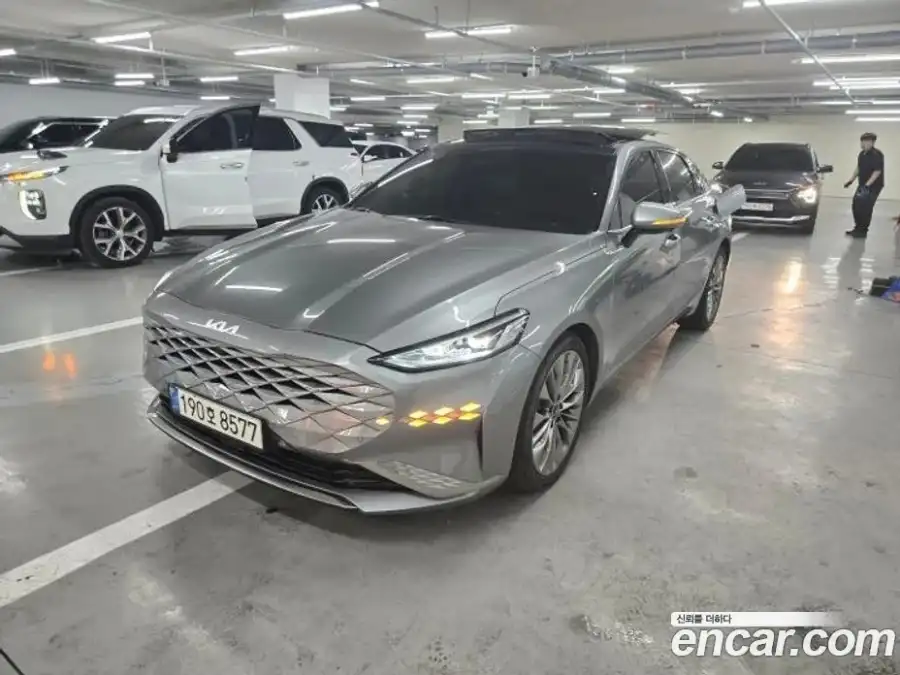 Kia K8 3.5 Gasoline 4WD