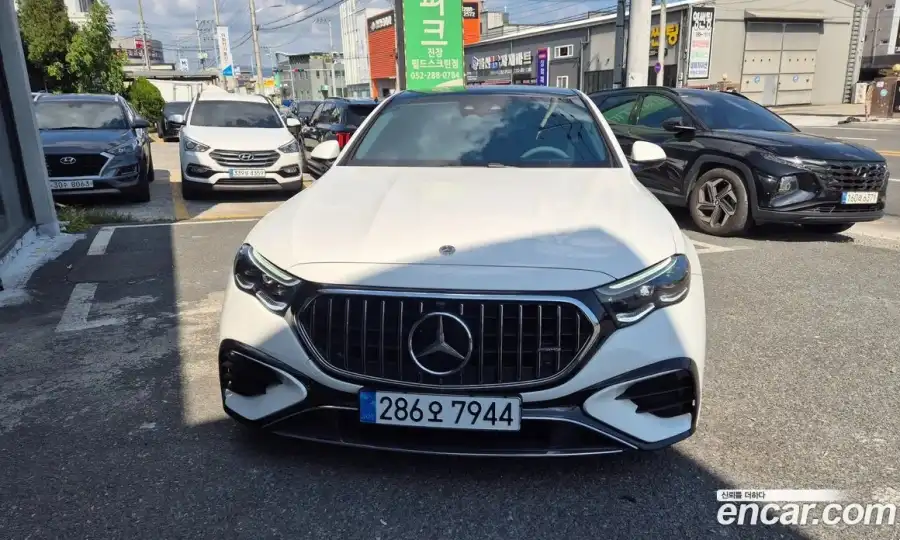 Mercedes-Benz E-Class E200 Avantgarde