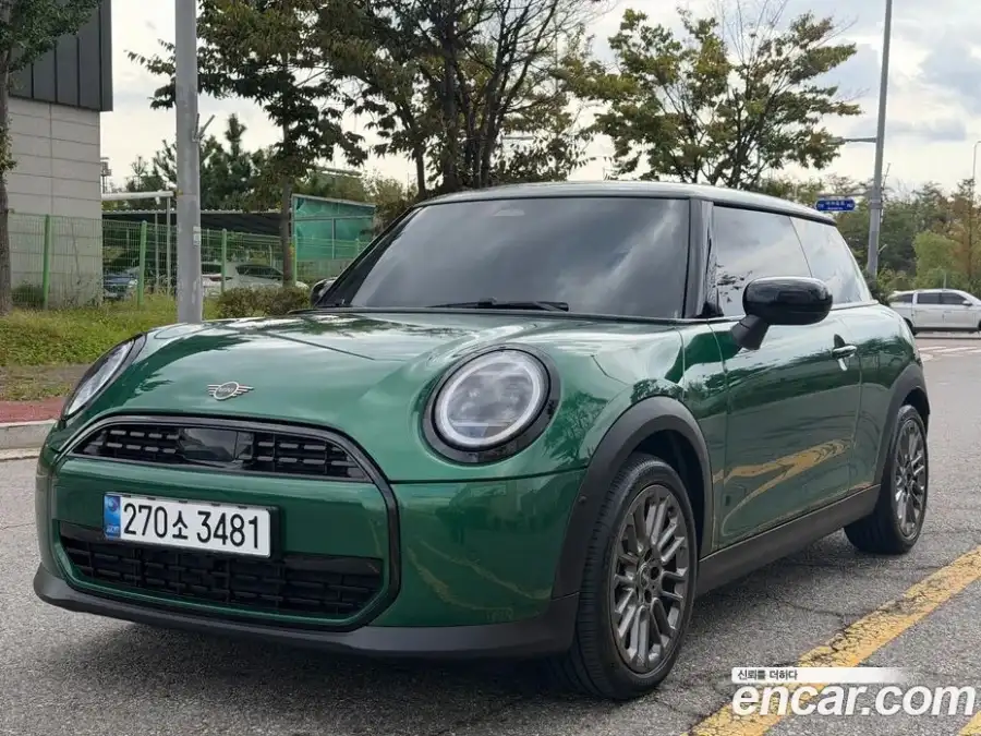 Mini Cooper Essential