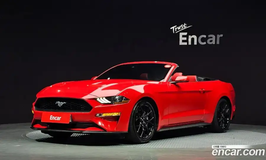 Ford Mustang Convertible
