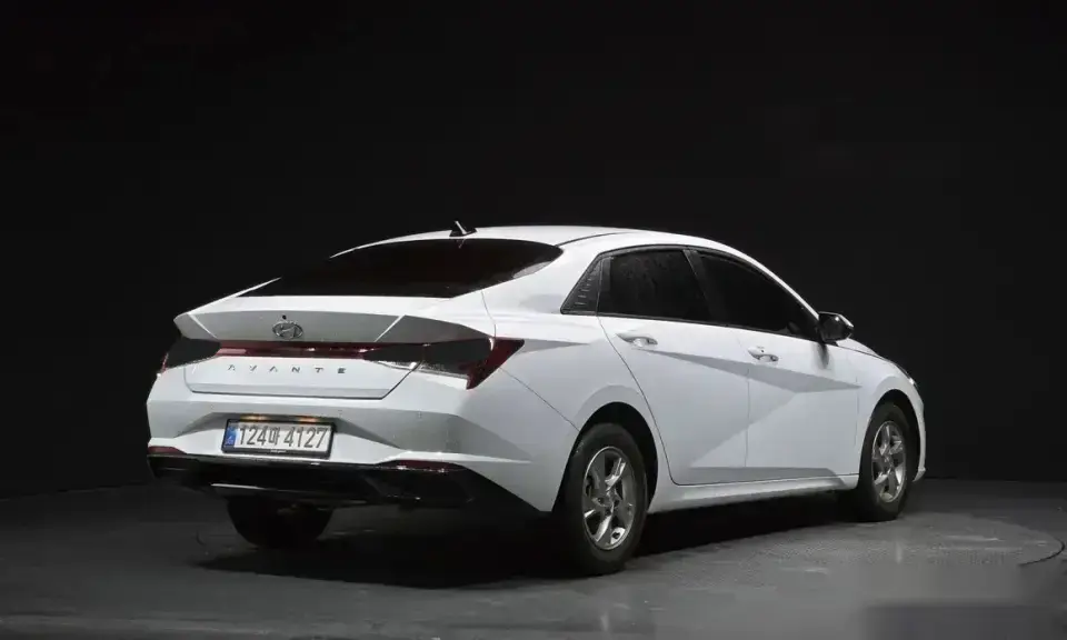 Hyundai Avante 1.6 Modern
