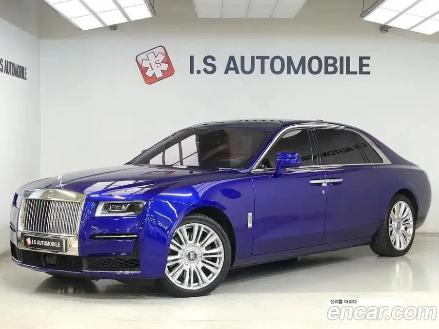 Rolls-Royce Ghost 6.7 EWB V12