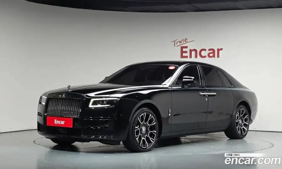 Rolls-Royce Ghost 6.7 V12 Black Badge
