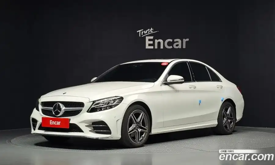 Mercedes-Benz C-Class C200 AMG Line
