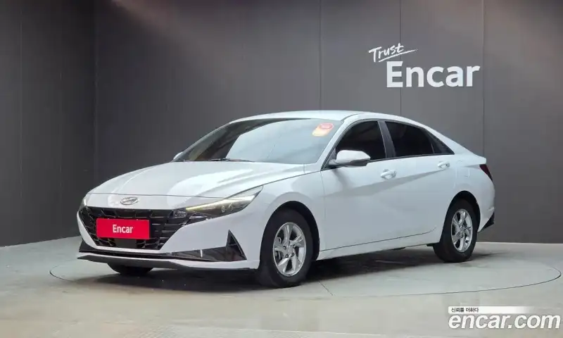 Hyundai Avante 1.6 LPi Rental Car