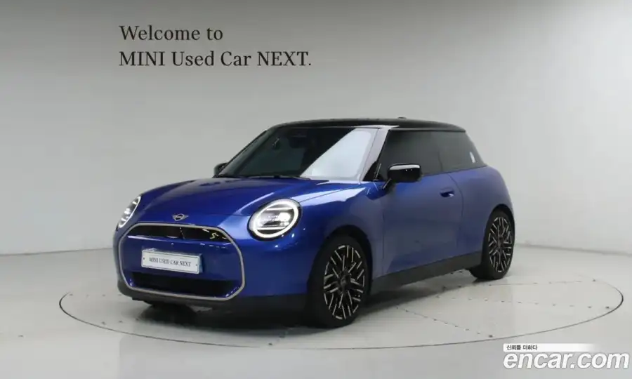 Mini Cooper SE Favoured