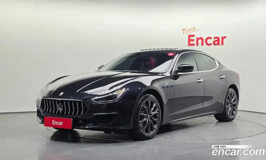 Maserati Ghibli 2.0 GT