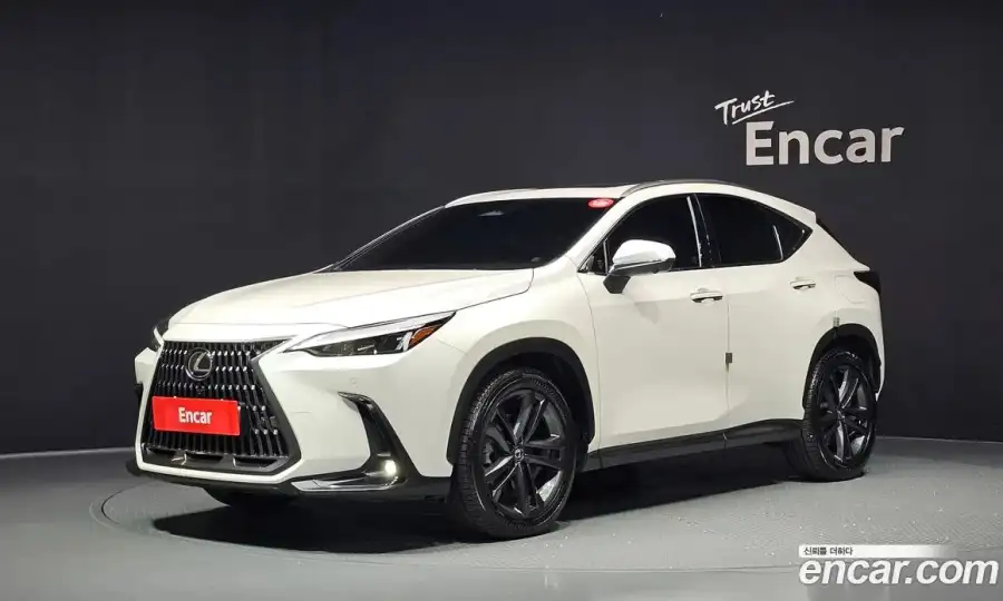 Lexus NX Premium