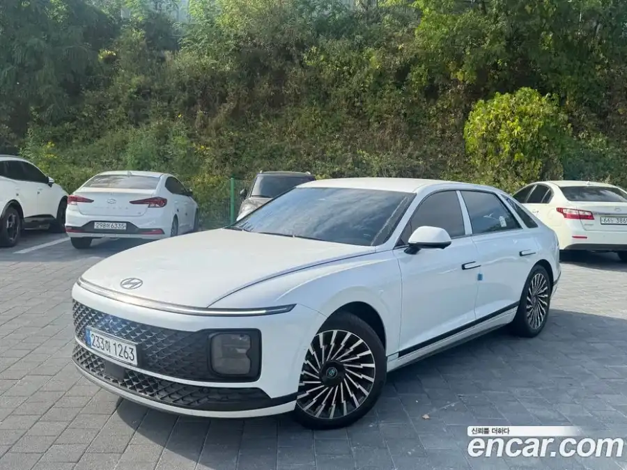 Hyundai Grandeur Honors