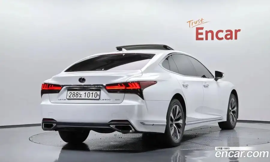 Lexus LS 3.5 Supreme AWD