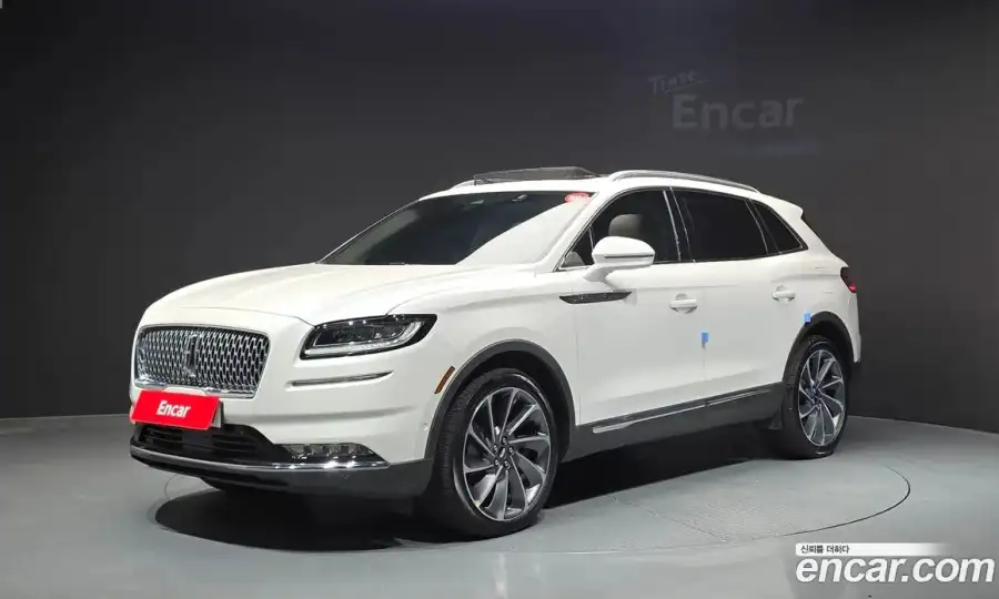 Lincoln Nautilus 2.7 202A AWD