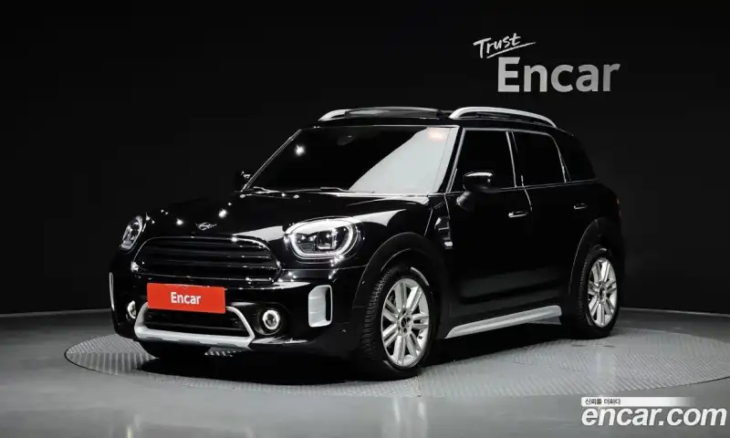 Mini Countryman Classic Plus Launch Pack