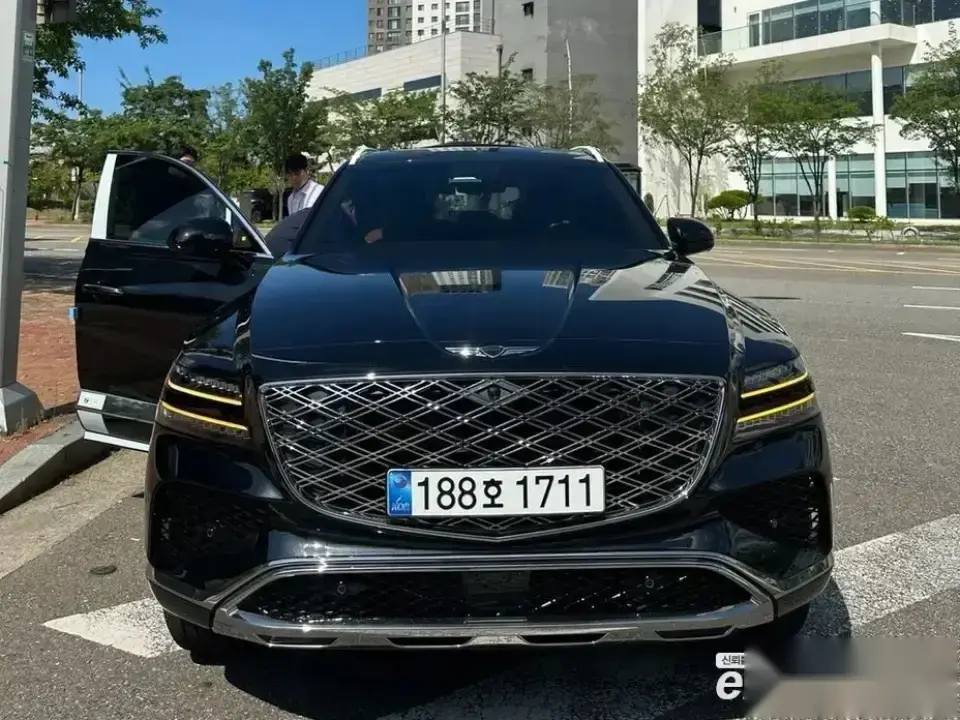Genesis GV80 2.5T 4WD
