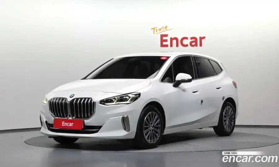 BMW 2-Series 220i Luxury