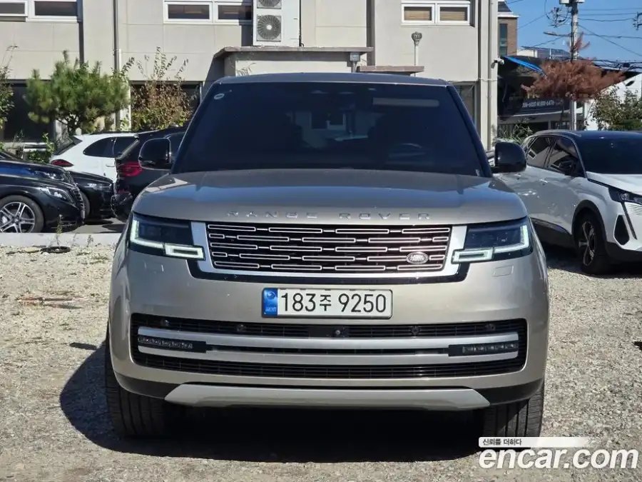 Land Rover Range Rover P530 Autobiography Long Wheel Base