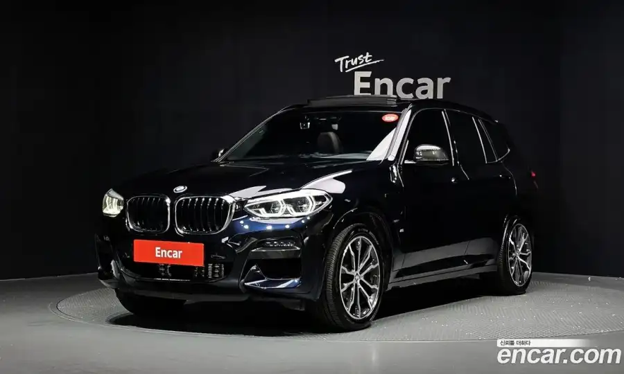 BMW X3 xDrive 30e M sports Online