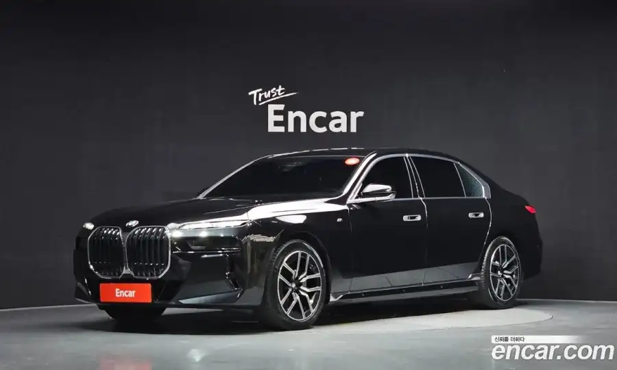 BMW 7-Series 740i sDrive M Sport