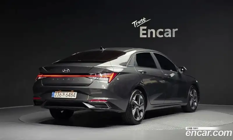 Hyundai Avante 1.6