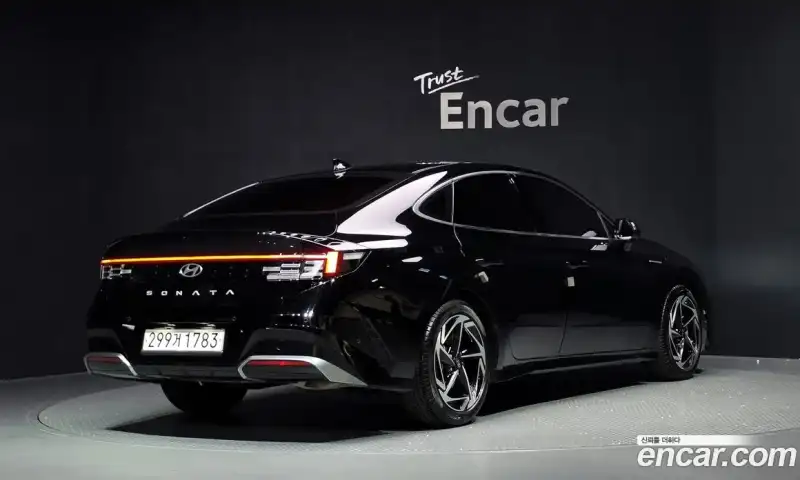 Hyundai Sonata 2.0
