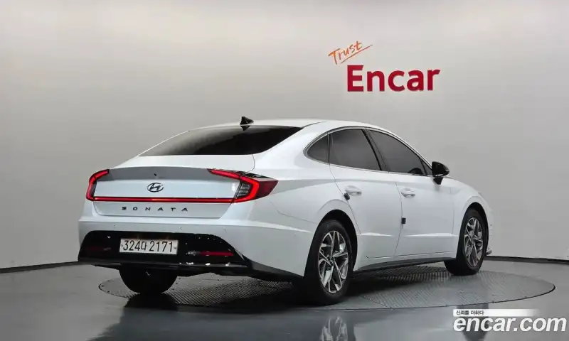 Hyundai Sonata 2.0
