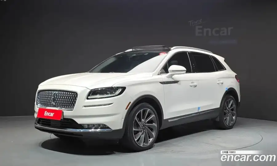Lincoln Nautilus 2.7 202A AWD