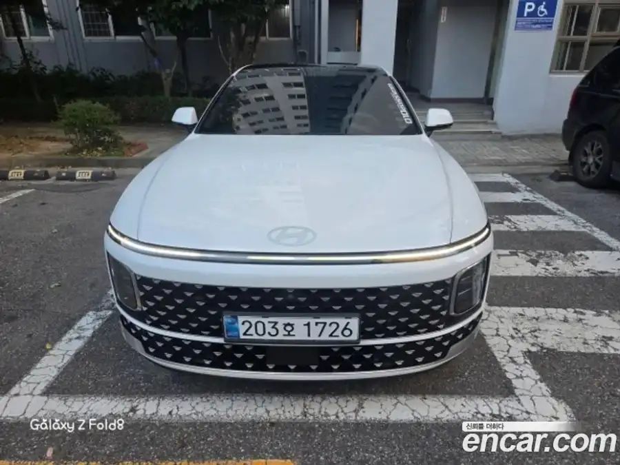 Hyundai Grandeur Exclusive