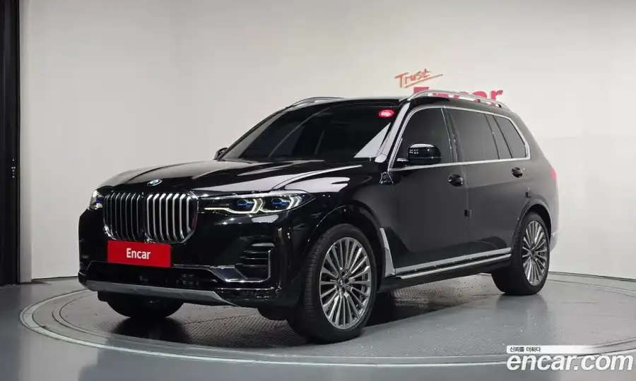 BMW X7 xDrive 40i Design Pure Excellence 7-Seater