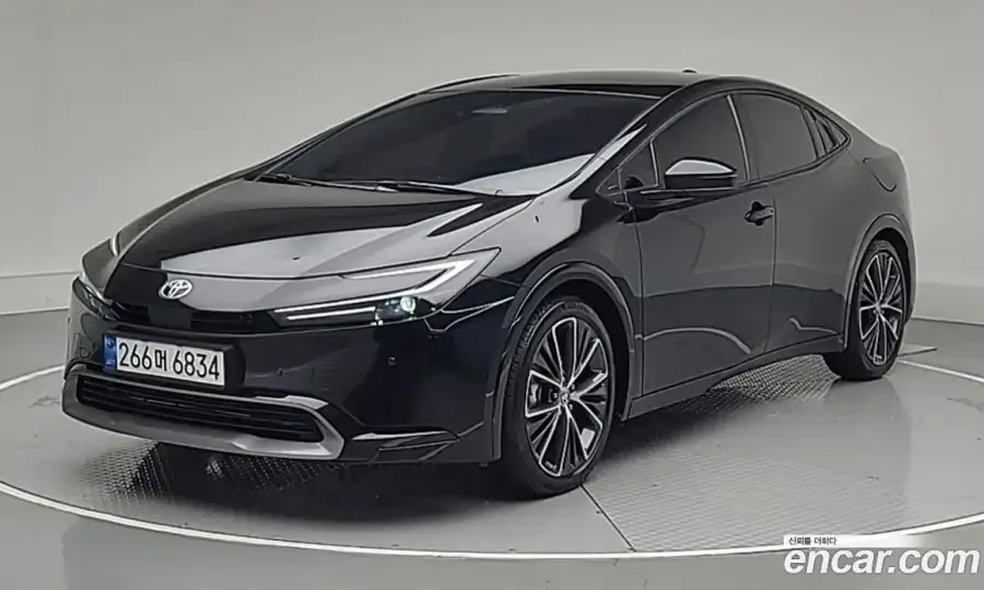 Toyota Prius 2.0 XLE AWD