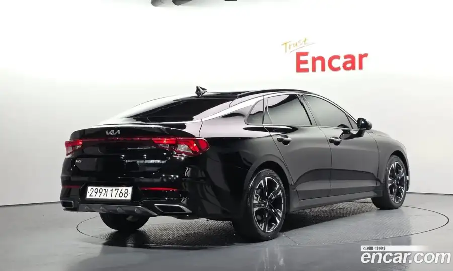 Kia K5 Trendy