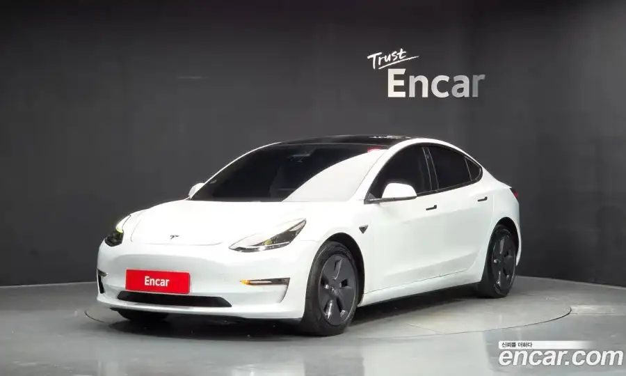 Tesla Model 3 Long Range AWD