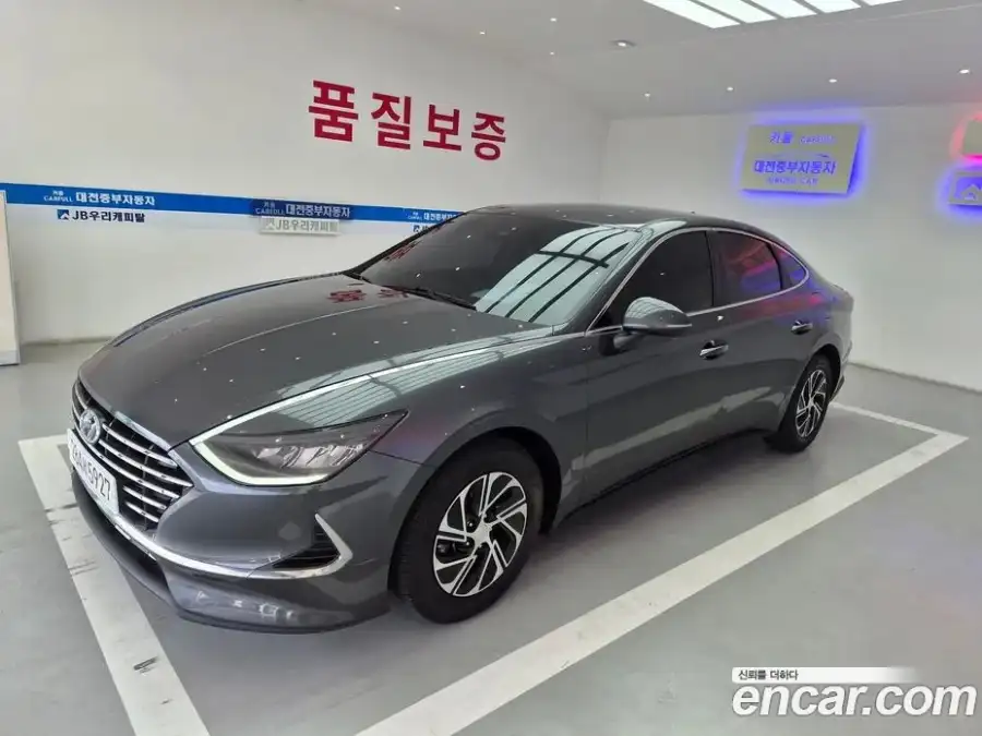 Hyundai Sonata Modern